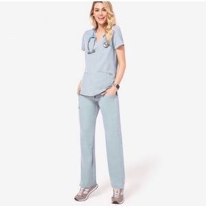 Wear figs size XS caterina top and size XS kade bottoms rare color!